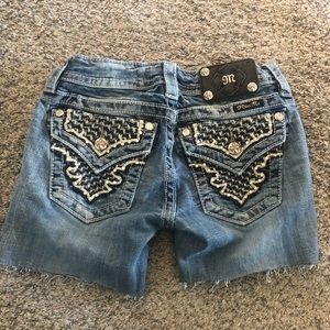 Miss me cut off jean